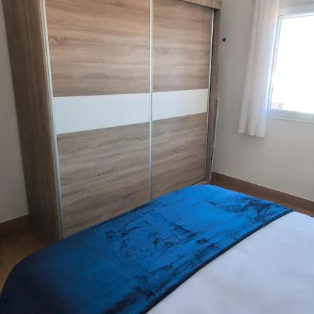 Acogedora Y Con Encanto En Centro De * León